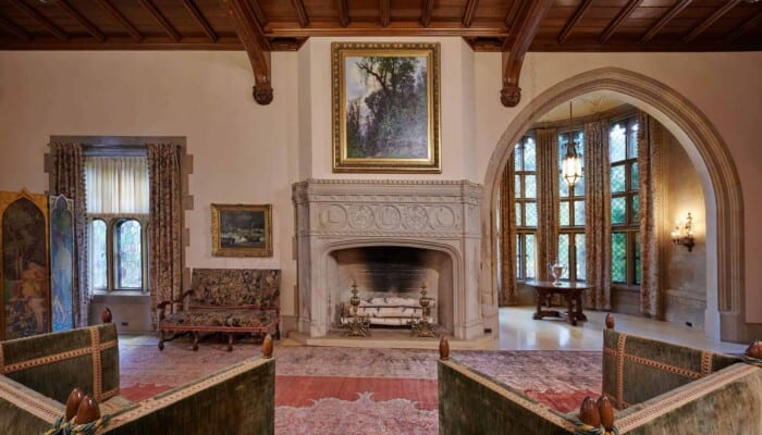 Furniture and artwork displayed in the Great Hall.