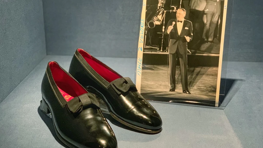 Tuxedo shoes worn by Frank Sinatra during performance; Maker/Designer: Carroll & Co.